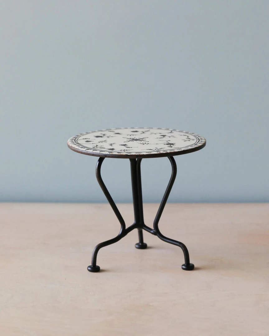 Maileg | Vintage Tea Table *New* 3 Maileg | Vintage Tea Table *New*