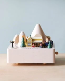 Wooderful Life Christmas Train Music Box *New* 7 Wooderful Life Christmas Train Music Box *New*