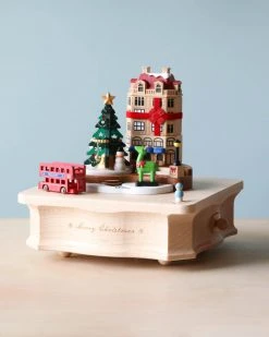 Wooderful Life Christmas City Music Box *New*