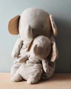 Maileg Elephants (Mom & Baby)