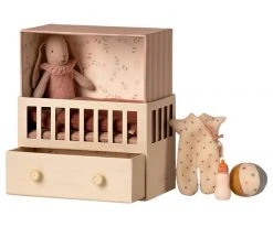 Maileg Baby Room With Micro Bunny 8 Maileg Baby Room With Micro Bunny