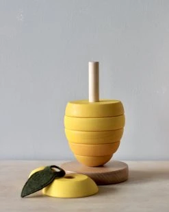 Konges Sløjd Wooden Stacking Lemon Toy *New*