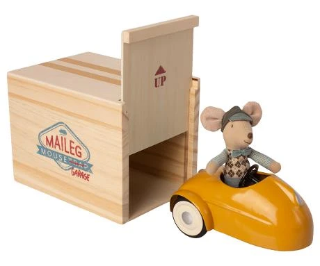 Maileg Mouse Car With Garage *New* 5 Maileg Mouse Car With Garage *New*